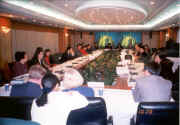 P012_Classroom.jpg (31151 bytes)